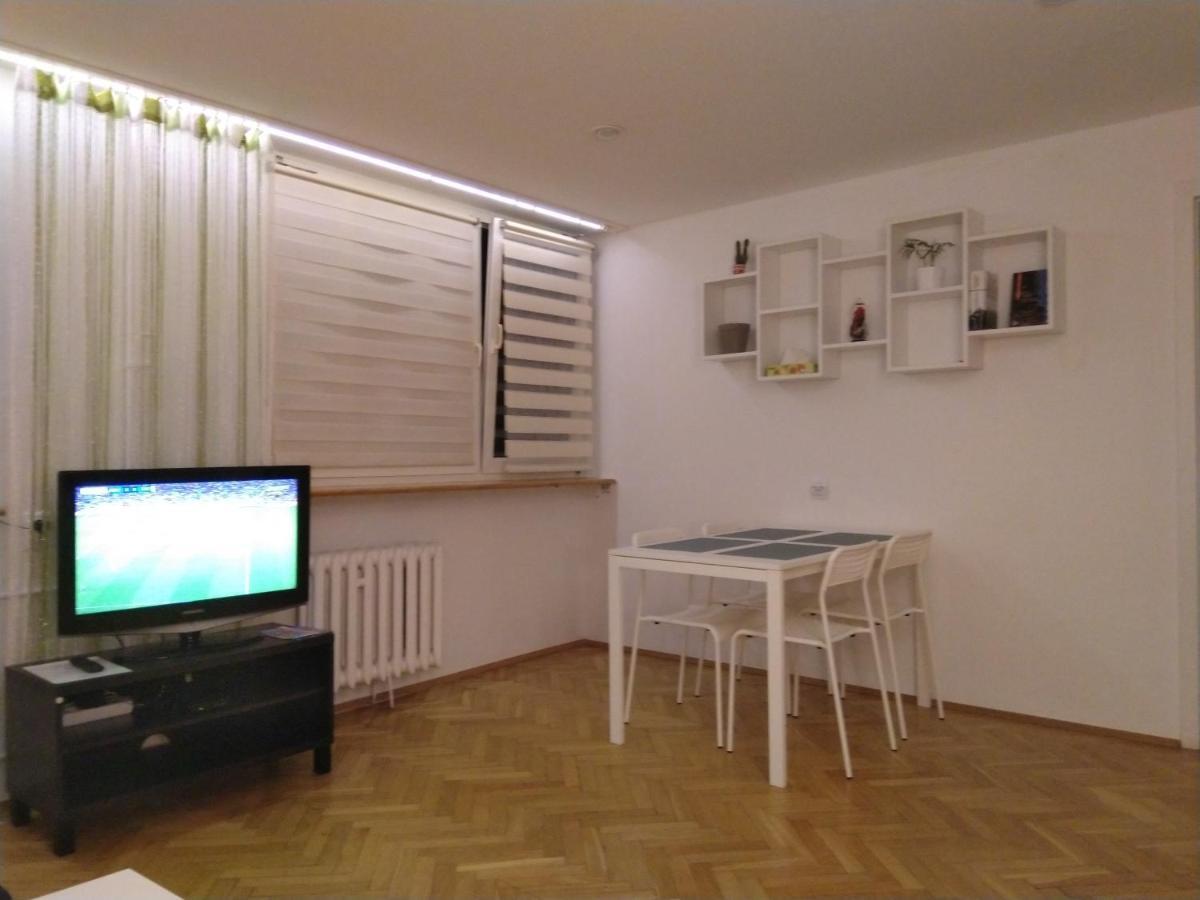 Апартаменты Apartament Zielona Wierzba Blisko Sky Tower Вроцлав Экстерьер фото